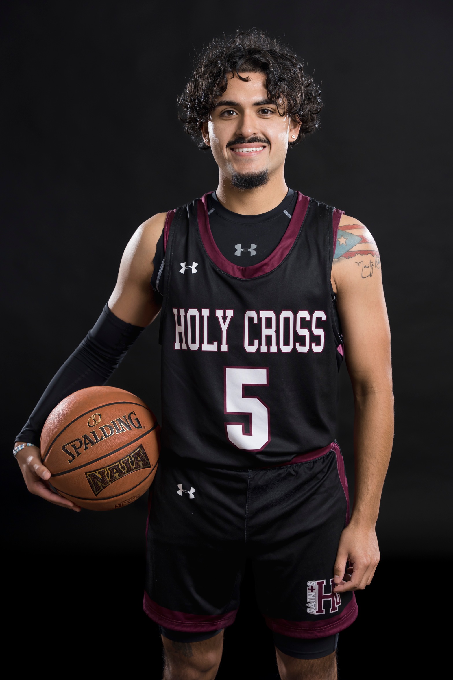 Phil Robles ii- Men's Basketball