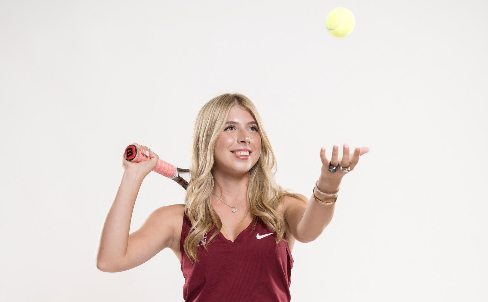 Holy Cross Women&rsquo;s Tennis Falls 4-3 to Grace (IN)